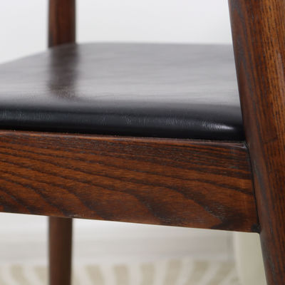 Sedile presidenziale di design nordico in legno massello di cenere per arredi da ristorante