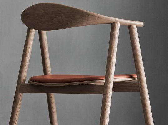 Poltrona in legno massello di lusso vintage W55*D47.5*H74.5cm per mobili per la casa in stile classico