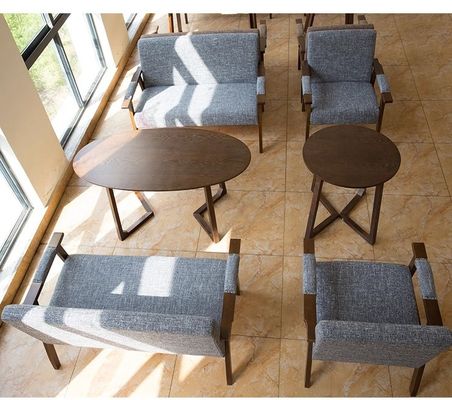 Moderno design Sedile morbido per soggiorno e hotel W65*D59*H75CM Divano in legno massello Sedile in legno