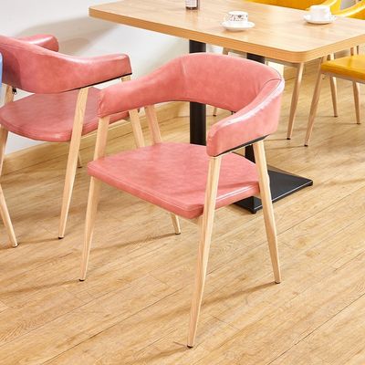 Sedile morbido in stile moderno per soggiorno e hotel Sedile da pranzo in legno massello in tessuto di legno di design moderno