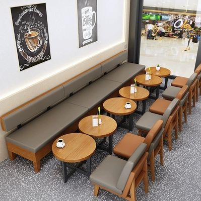 Moderno design nordico Sedile in legno massello PU Pelle Soggiorno Divano Sedie in legno Stand per un'esperienza di seduta confortevole