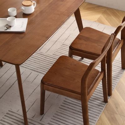 Sedile da pranzo in legno massello marrone per sedute da ristorante in marrone