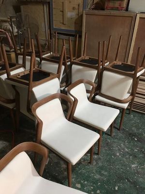 Sedie da ristorante Sedie da pranzo in legno massello con telaio in legno imbottito per il lusso moderno