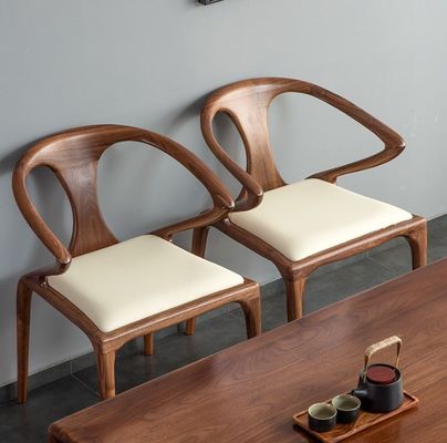 Moderno design nordico Sedile in legno massello per ristorante Sedile da sala da pranzo in pelle in PU W51*D57*H80CM Piegato NO