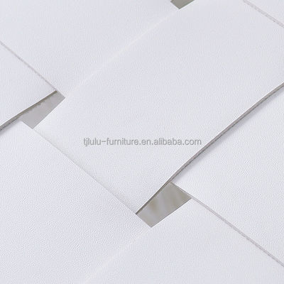 Arredamento per soggiorno Disegni personalizzati Divano moderno pieghevole in legno Sedia con finitura in nitrolacchia