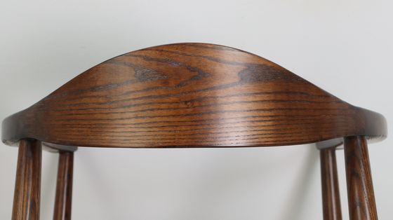 Nitrolacquer Finish Nordic Solid Wood Armrest Cushion Chair for Dining Hotel Home Chair Presidential Chair Ristorante Cafè Store