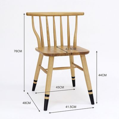 Moderno design stile nordico Raffinata lavorazione Windsor Sedile da pranzo in legno massello per mobili da ristorante