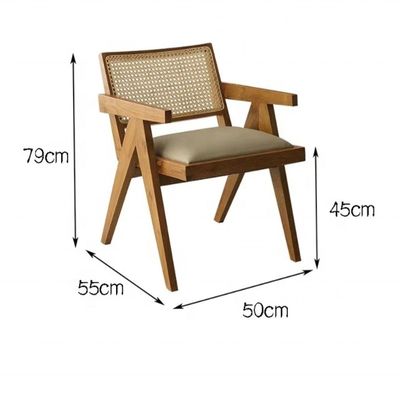 Specifico design della sedia da pranzo Arredamento per la casa Sedia di rotino con imballaggio per la posta e legno massello imbottito