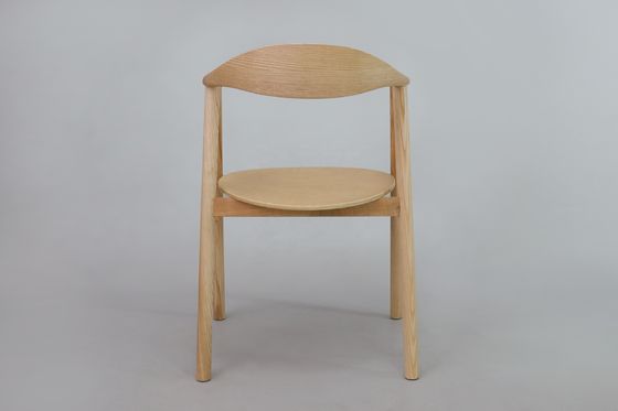 Sedia da pranzo in legno massello di cenere per mobili domestici in ristorante moderno