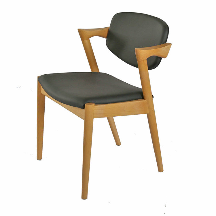 Poltrona da pranzo in pelle in PU commerciale in legno per caffetteria d'albergo versatile e funzionale