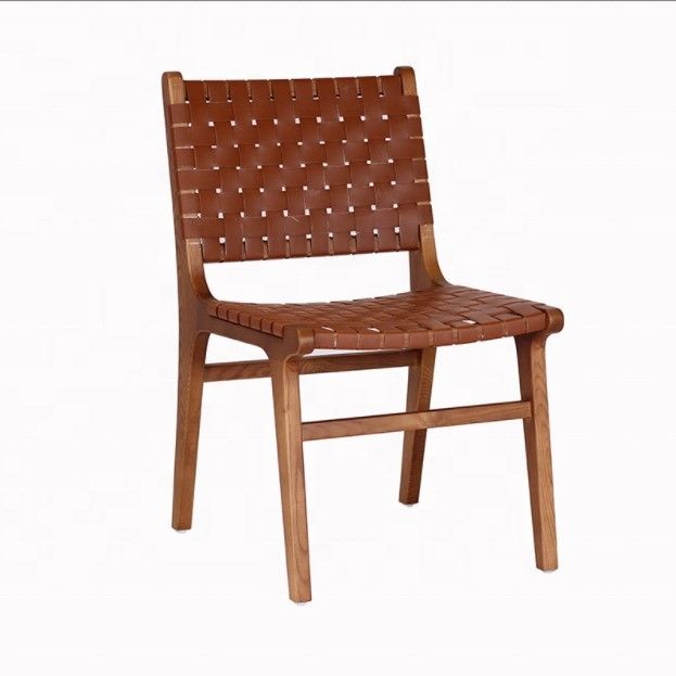 Moderno Nordic Light Luxury Saddle Leather Solid Wood Sedile da pranzo per Hotel Homestay