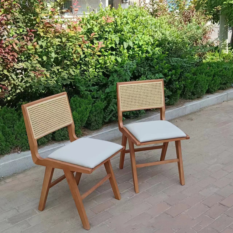 Sedile da pranzo per caffè e ristoranti 2023 Legno massello PU pelle stile nordico Design moderno