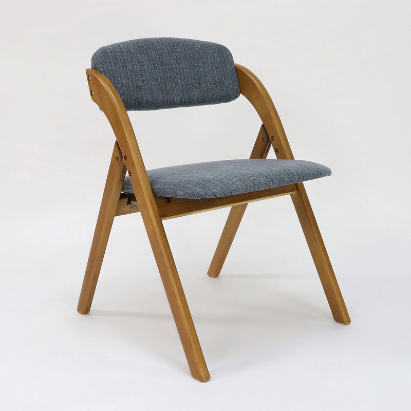 Sedia da pranzo in legno in stile vintage con design pieghevole e copertura in tessuto